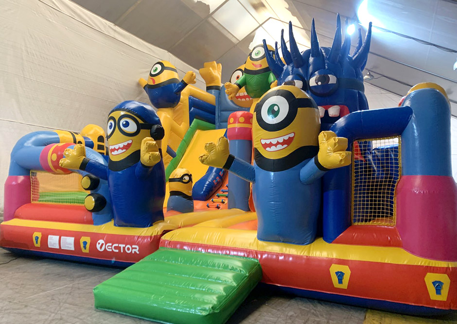 Батутный комплекс Миньоны